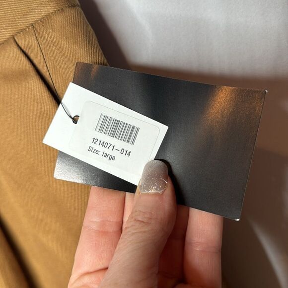 King & Tuckfield 100% Cotton High Waisted Bermuda Shorts. Size Large. - Picture 3 of 11